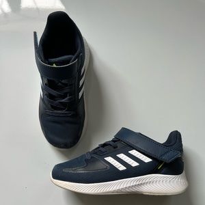 Adidas toddler sneakers